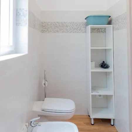 Alloro By Interhome
