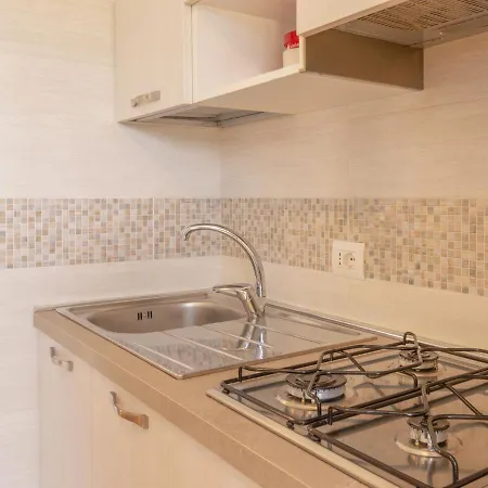 Apartamento Alloro By Interhome